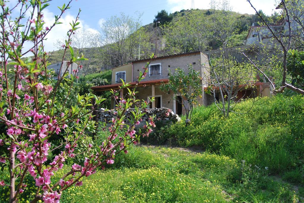Al Melograno B&B Belmonte Calabro Værelse billede